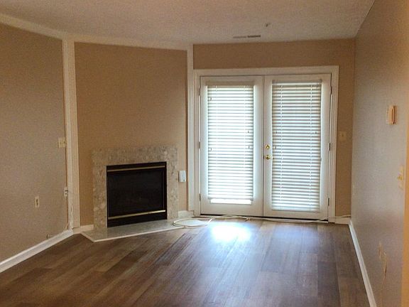 3rd image of 8941 Town Center Cir #2103
