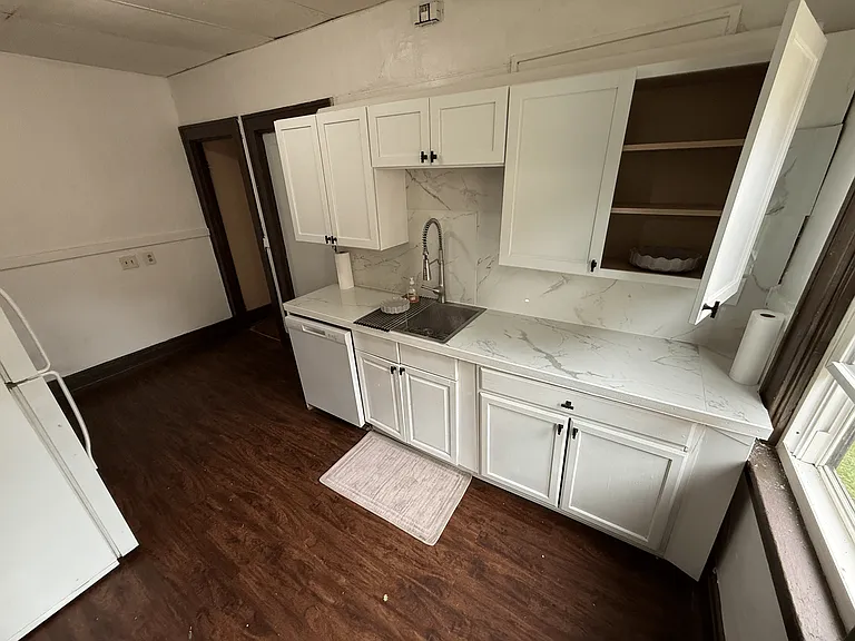 27 Carthage Dr — Photo 10