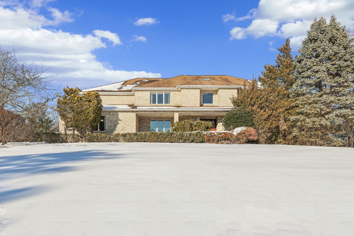 Deforest Ct-001r.jpg