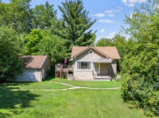 15893 Lenore Ave, Redford, MI 48239
