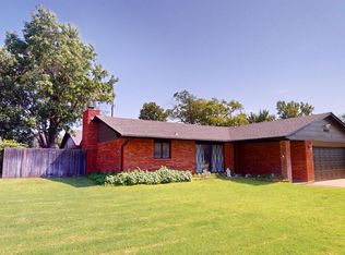 602 Flat Creek Cir, Woodward, OK 73801