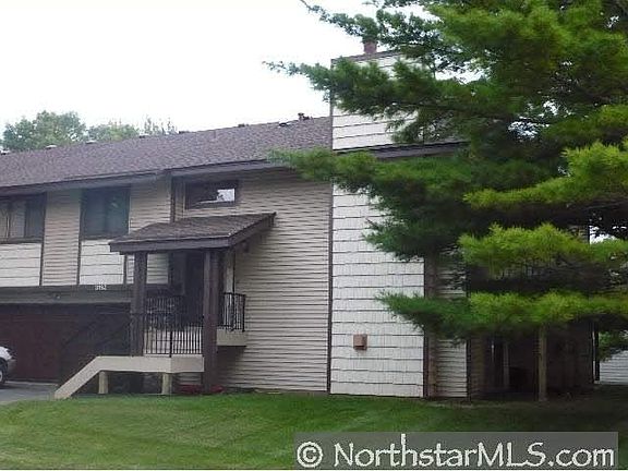 2nd image of 3152 Farnum Drive