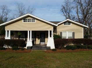 106 Forrest St, Headland, AL 36345
