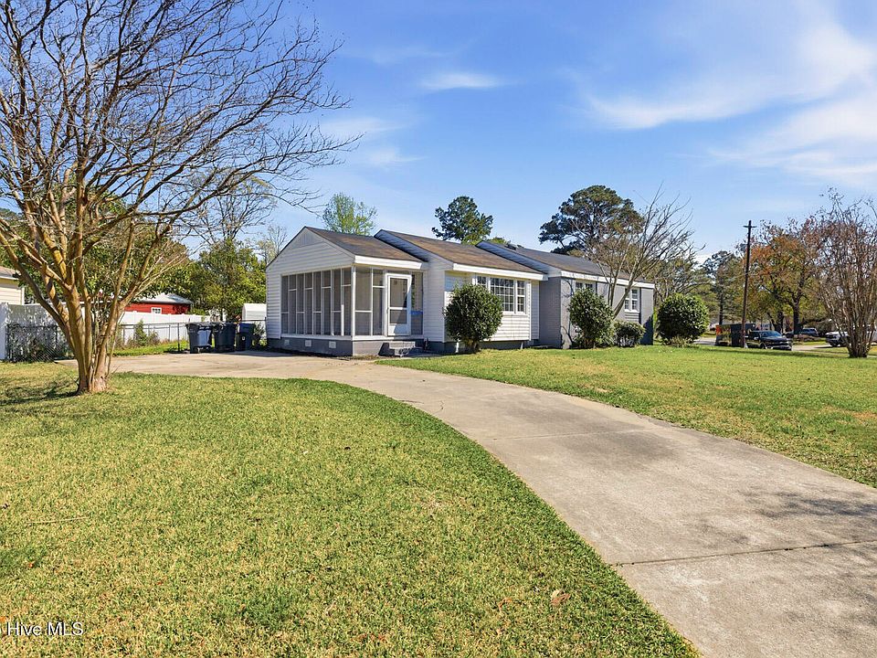 1st image of 400 Seminole Trail