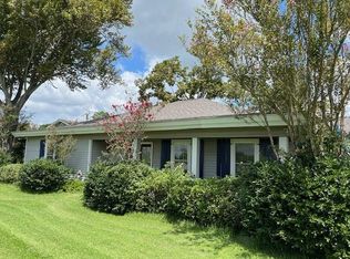 11 Elliott Dr, Lockport, LA 70374