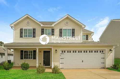 3915 Bissett Way Photo 1