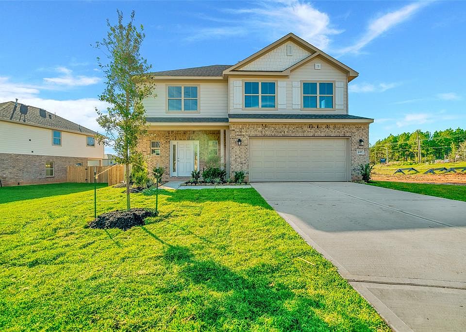 1st image of 439 Terra Vista Cir