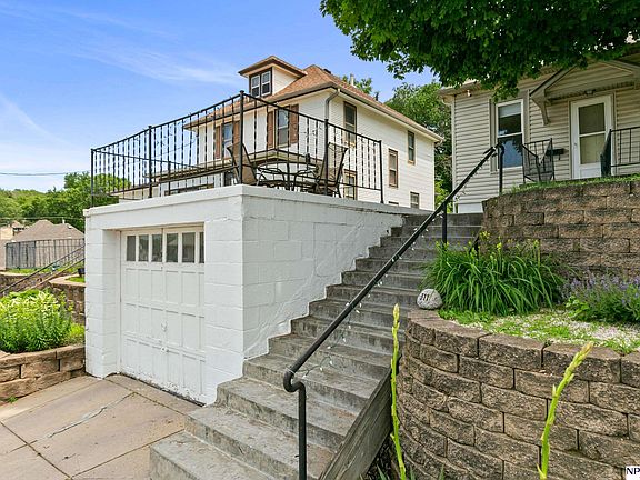 2nd image of 511 Voorhis St