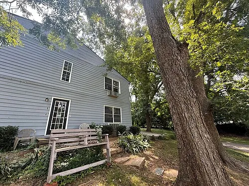 302 Park Ave Photo 1