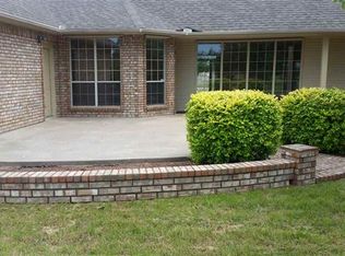 22 NW Pecan Valley Dr, Lawton, OK 73505