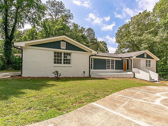 4th image of 682 Sherwood Dr