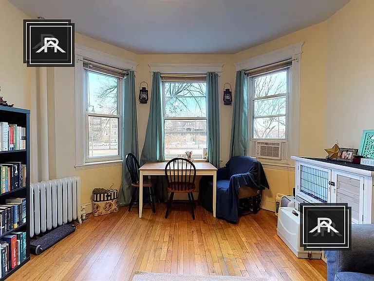 1639 Commonwealth Ave #1 — Photo 3