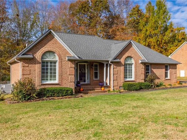 720 Wagoner Rd, Elon, NC 27244