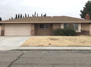 232 Apache Ln, Ridgecrest, CA 93555