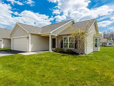 Hickory Hollow Senior Townhomes|Model