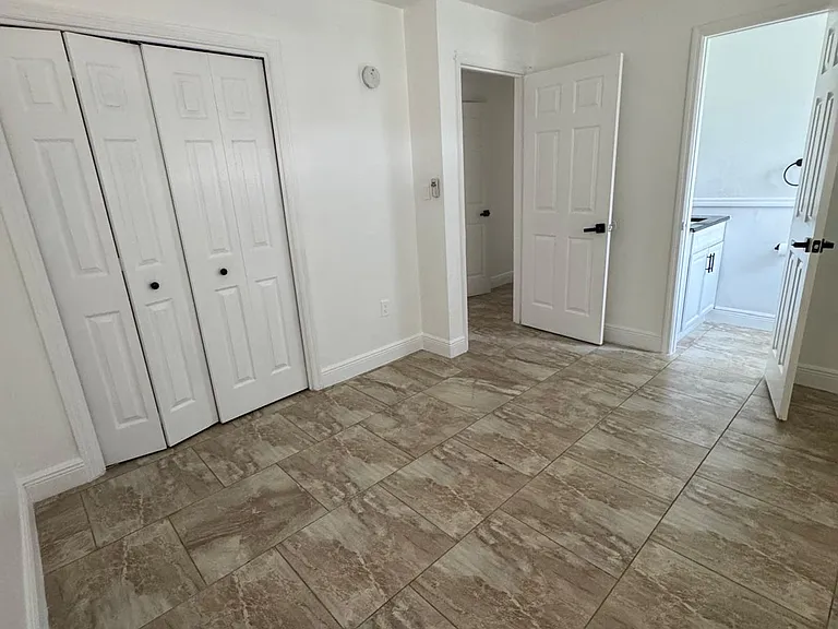 531 Wigman Dr — Photo 12