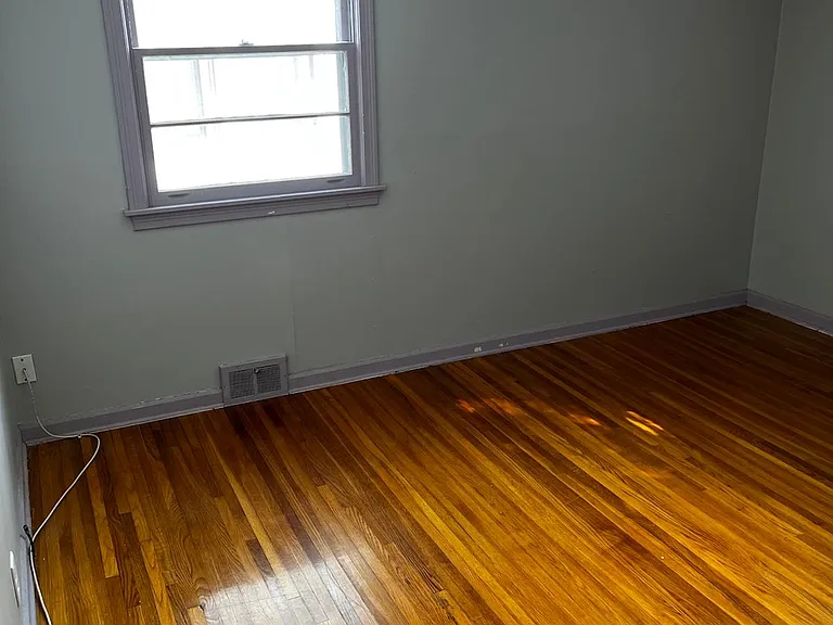 552 Englewood Ave #1 — Photo 9
