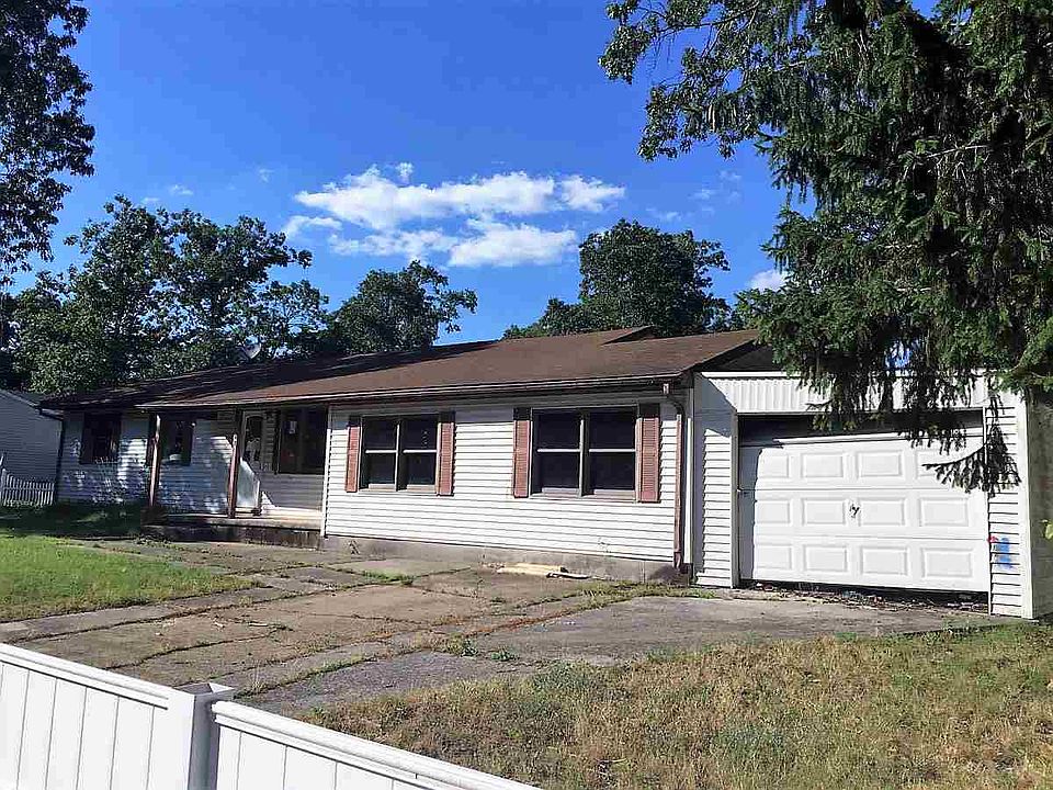 2nd image of 237 Terry Ln