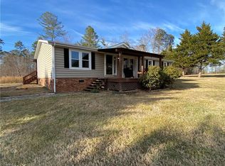 134 Arless McCraw Ln, Mount Airy, NC 27030