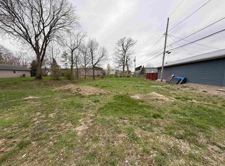 3735 Parkhill Ave, Fort Wayne, IN 46805