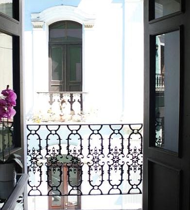 2nd image of 209 Calle De San Francisco