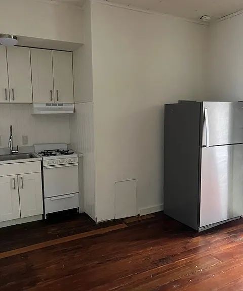 227 S 20th St #2F — Photo 4