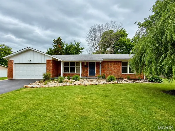 435 W Walsh St, Montgomery City, MO 63361