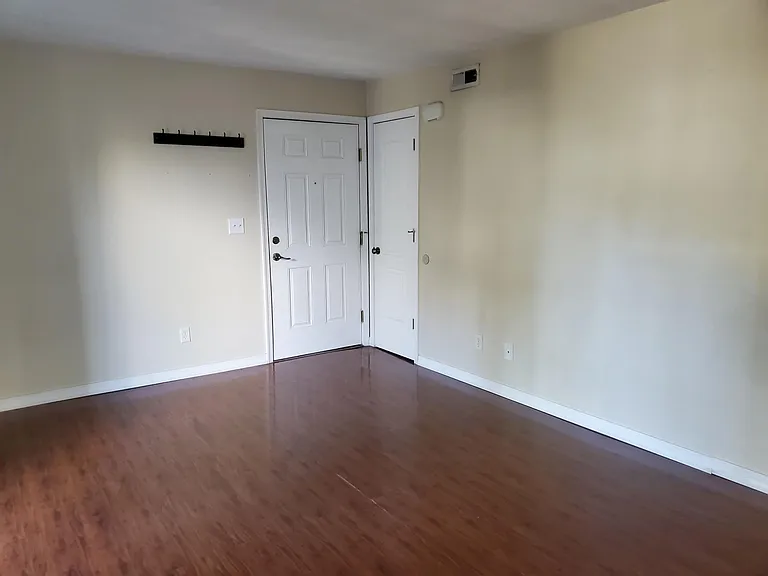 1518 Chela Ave #B1 — Photo 3