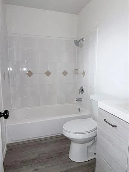 1716 W Gastel Cir #1 — Photo 8
