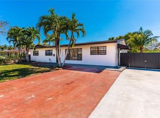 10320 SW 52nd Ter, Miami, FL 33165