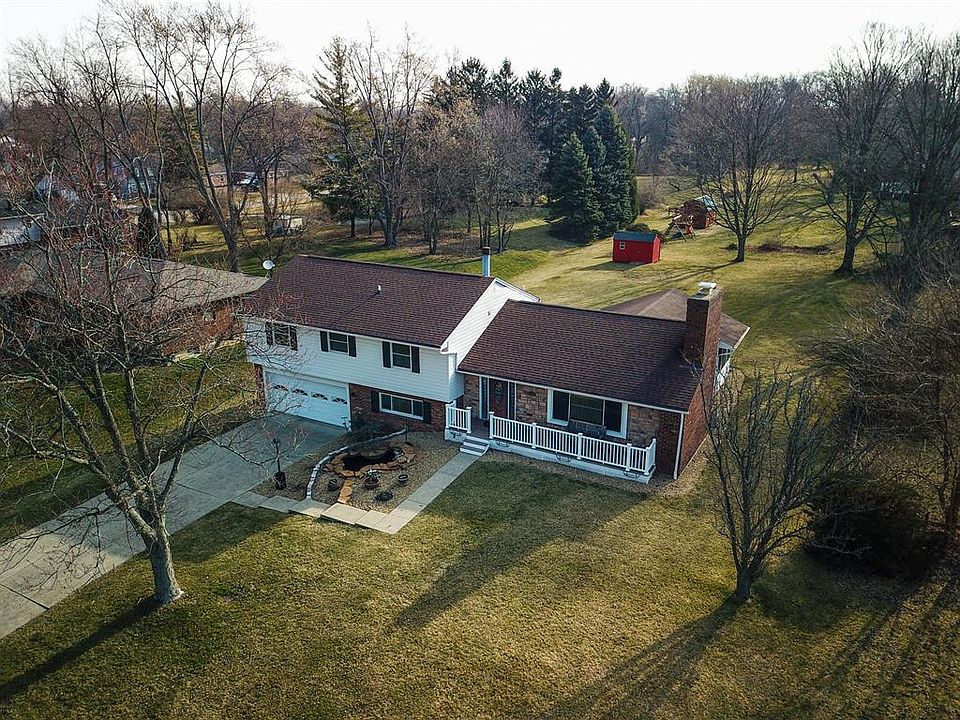 1st image of 8168 Lakeshore Dr