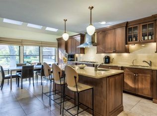 81 Hunt Dr, Jericho, NY 11753