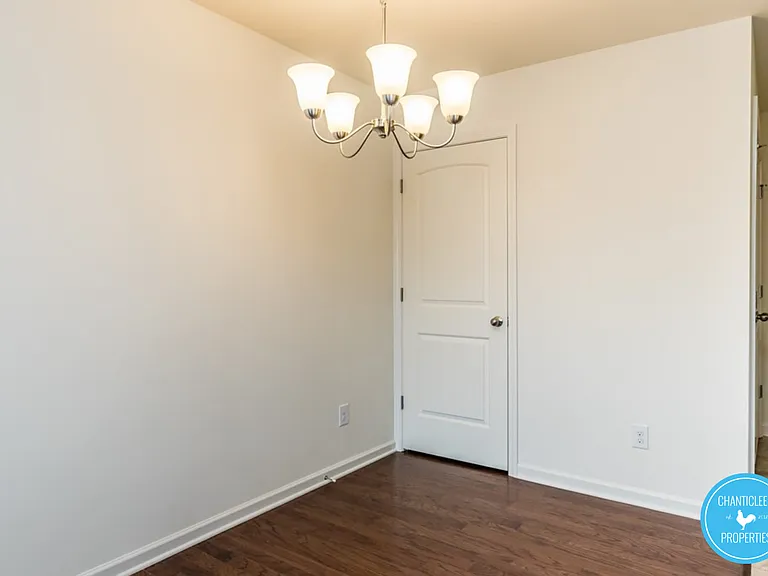 515 Hobkirks Pl — Photo 5