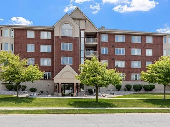 8421 Manor Ave Unit 203, Munster, IN 46321