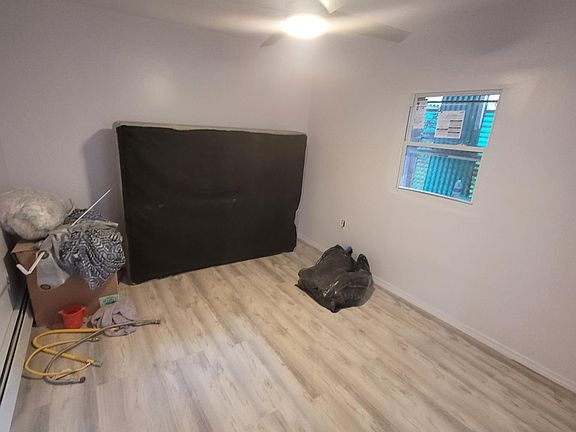 2nd image of 912 Olmstead Ave #1
