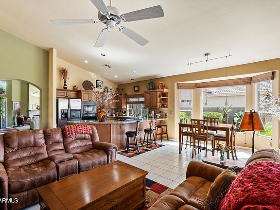 4th image of 10605 E NACOMA Drive