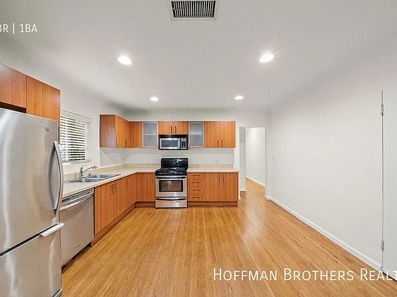 2nd image of 8912 Rangely Ave #A