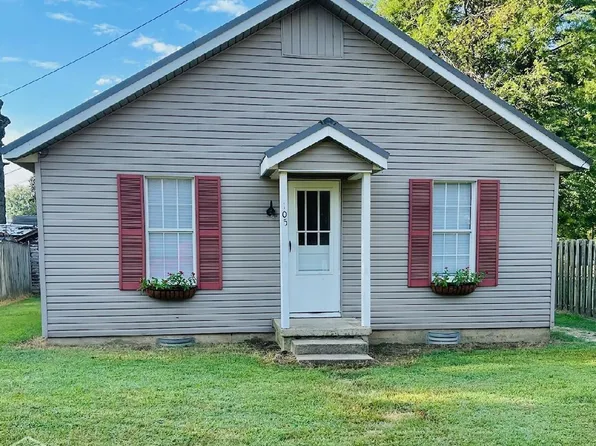 105 Ryerson St, Leachville, AR 72438