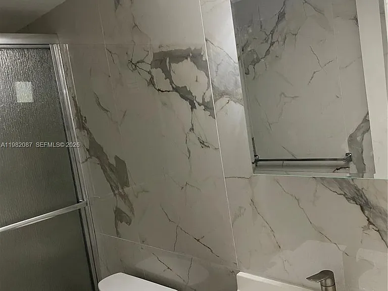 1951 Atlantic Shores Blvd #20 — Photo 10