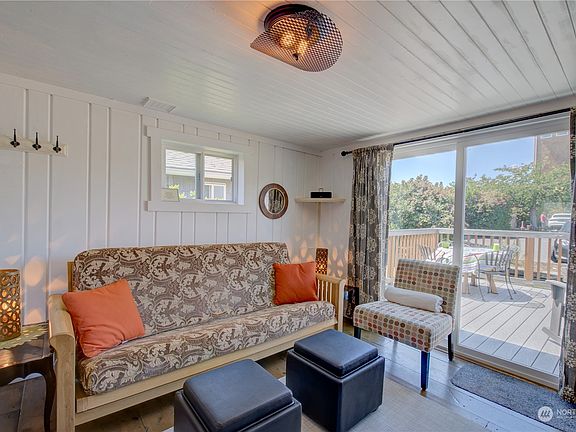 4th image of 105 Ocean Beach Boulevard S #3