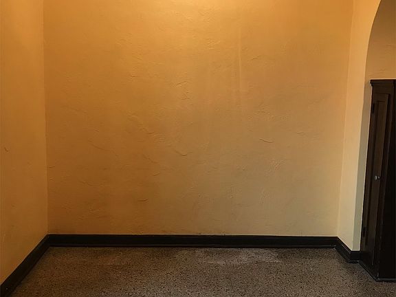 2nd image of 425 S Monroe Ave APT 1E