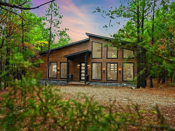 125 Bear Cedar Trl, Broken Bow, OK 74728