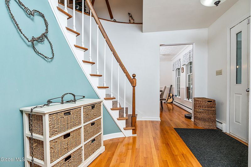5th image of 35 Summit Drive