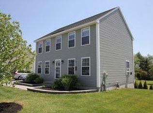 7 Wagner Farm Rd, Gorham, ME 04038