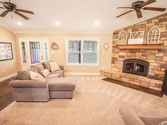 4th image of 2102 County Road 3366