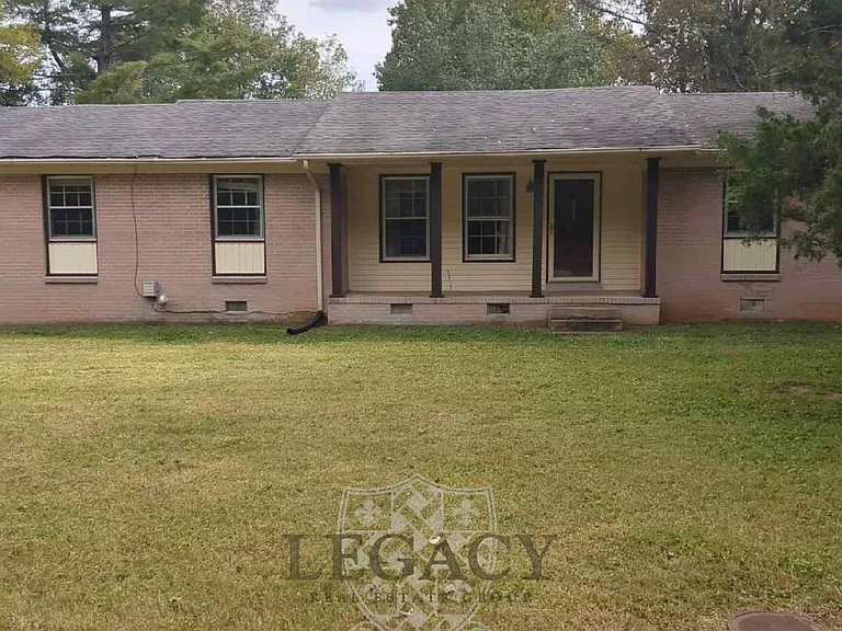 2222 Riley Rd — Photo 2