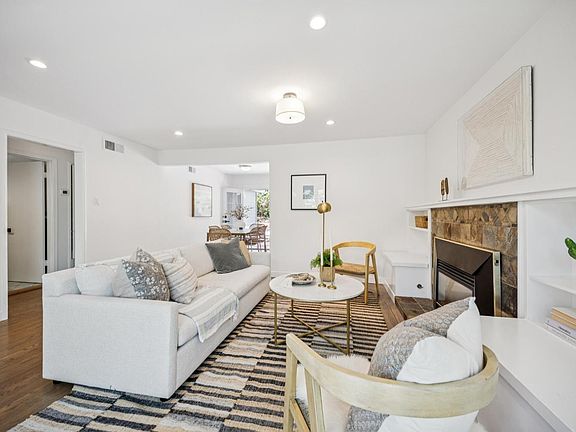 3rd image of 62 Heather Way