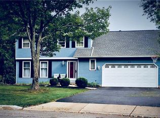 53 Ginger Ct, East Amherst, NY 14051