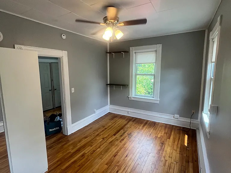 1435 Marshall St NE #3 — Photo 15