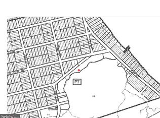 1951 Hilltop Rd, Pasadena, MD 21122